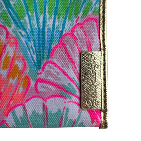 Lilly Pulitzer Seaspray Pouch. Colorful Seashell Clutch Style # 96637 - Picture 3 of 7